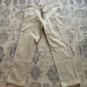 Good threads, khaki pants, 36x32, rarely worn